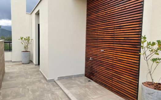 VENDIDO – Apartamento no Centro de Ubatuba