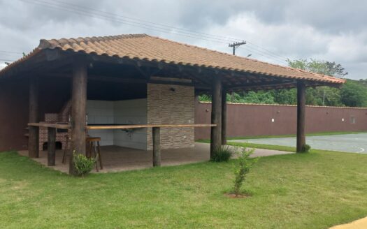 Lote em Condomínio Fechado no Jardim Carolina – Ubatuba