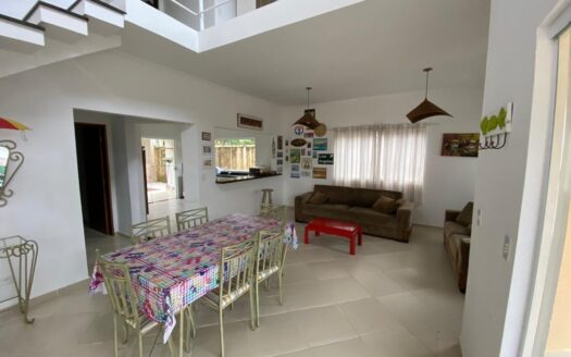 Casa Alto Padrão- Condomínio Fechado – Ubatuba