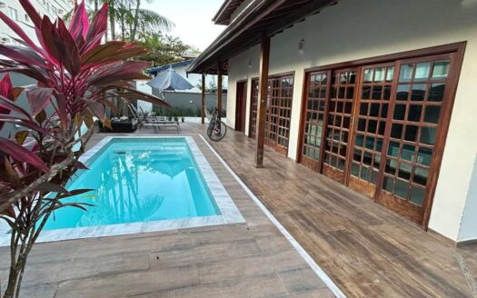 Casa Alto Padrão no Tenório– Ubatuba