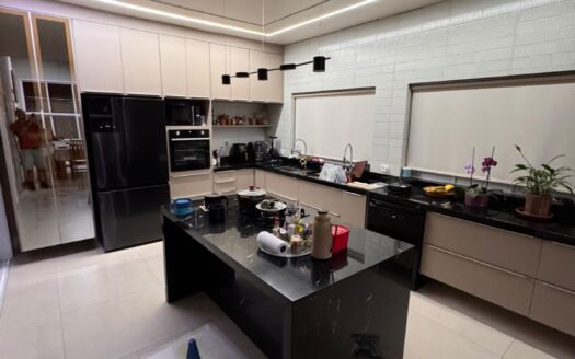 Casa em condominio fechado- Ubatuba